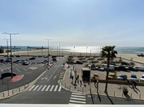 Appartement 3 pièces face mer, parking, proche commerces - FR-1-750-53